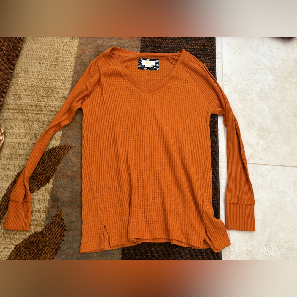 Maeve Waffle V-Neck Long Sleeve Top - Rust
